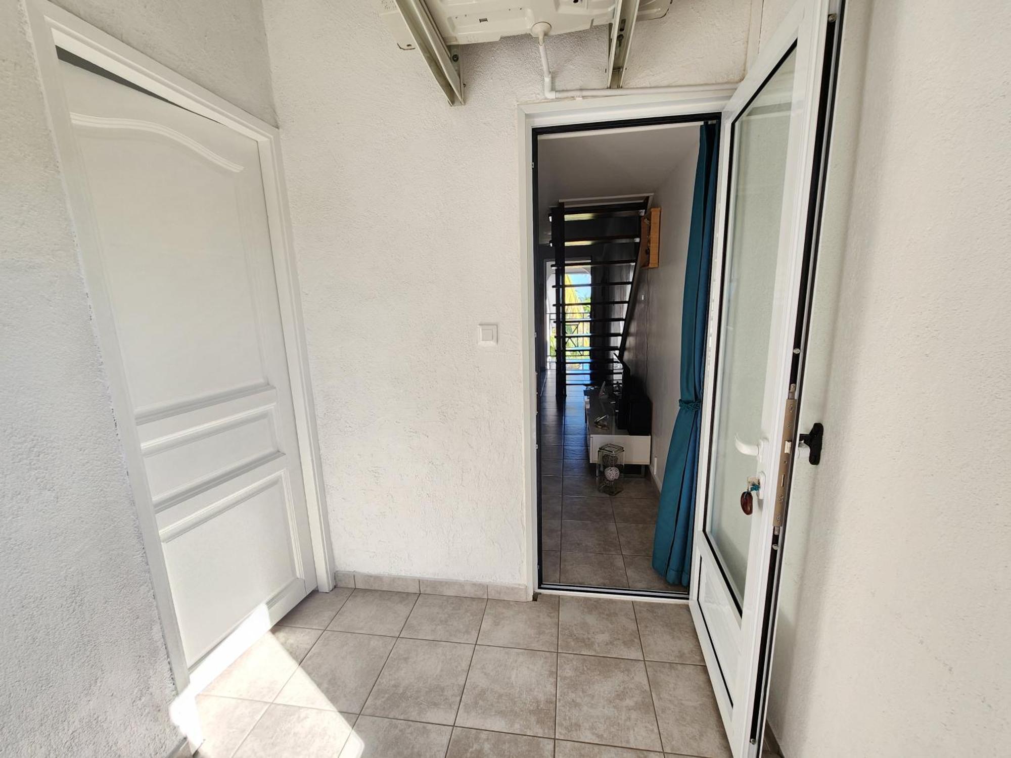 Appartement Cassiopee à Saint-Gilles Les Bains Extérieur photo