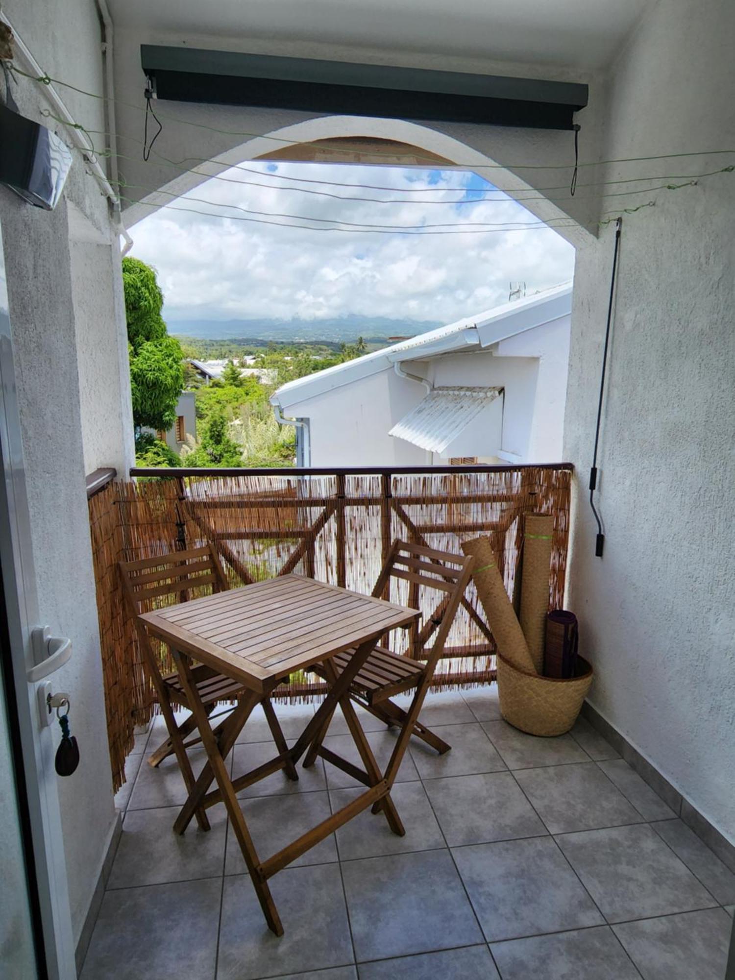 Appartement Cassiopee à Saint-Gilles Les Bains Extérieur photo