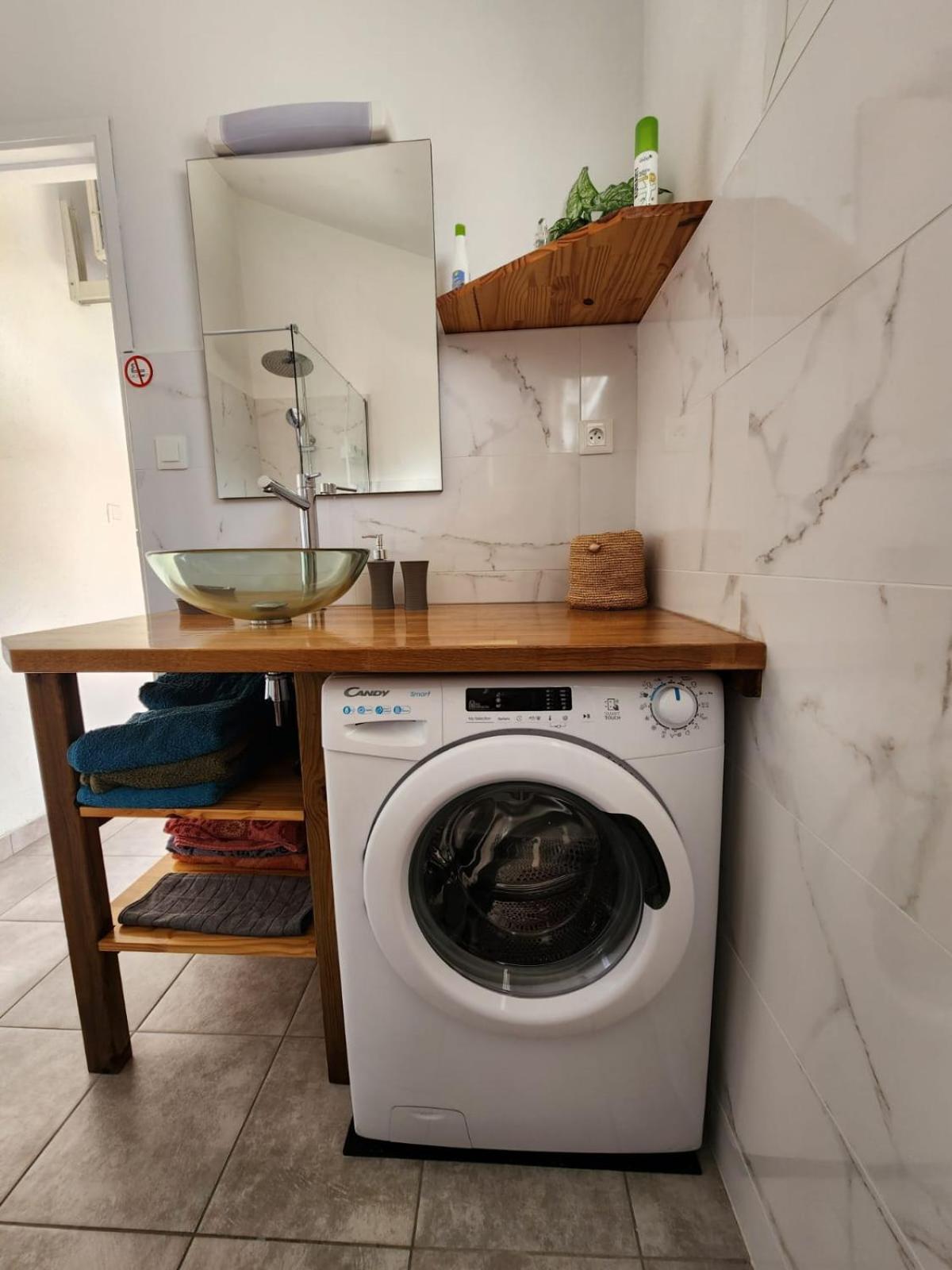 Appartement Cassiopee à Saint-Gilles Les Bains Extérieur photo